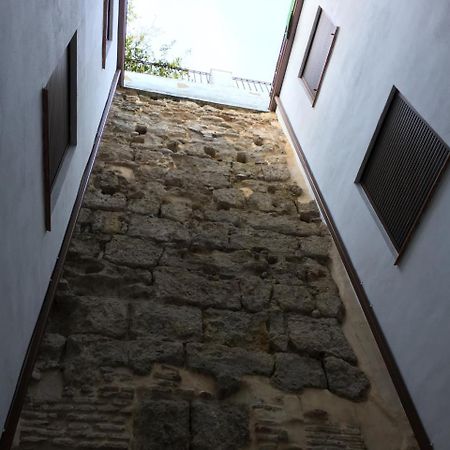 Apartamentos Victoria Bujalance 外观 照片
