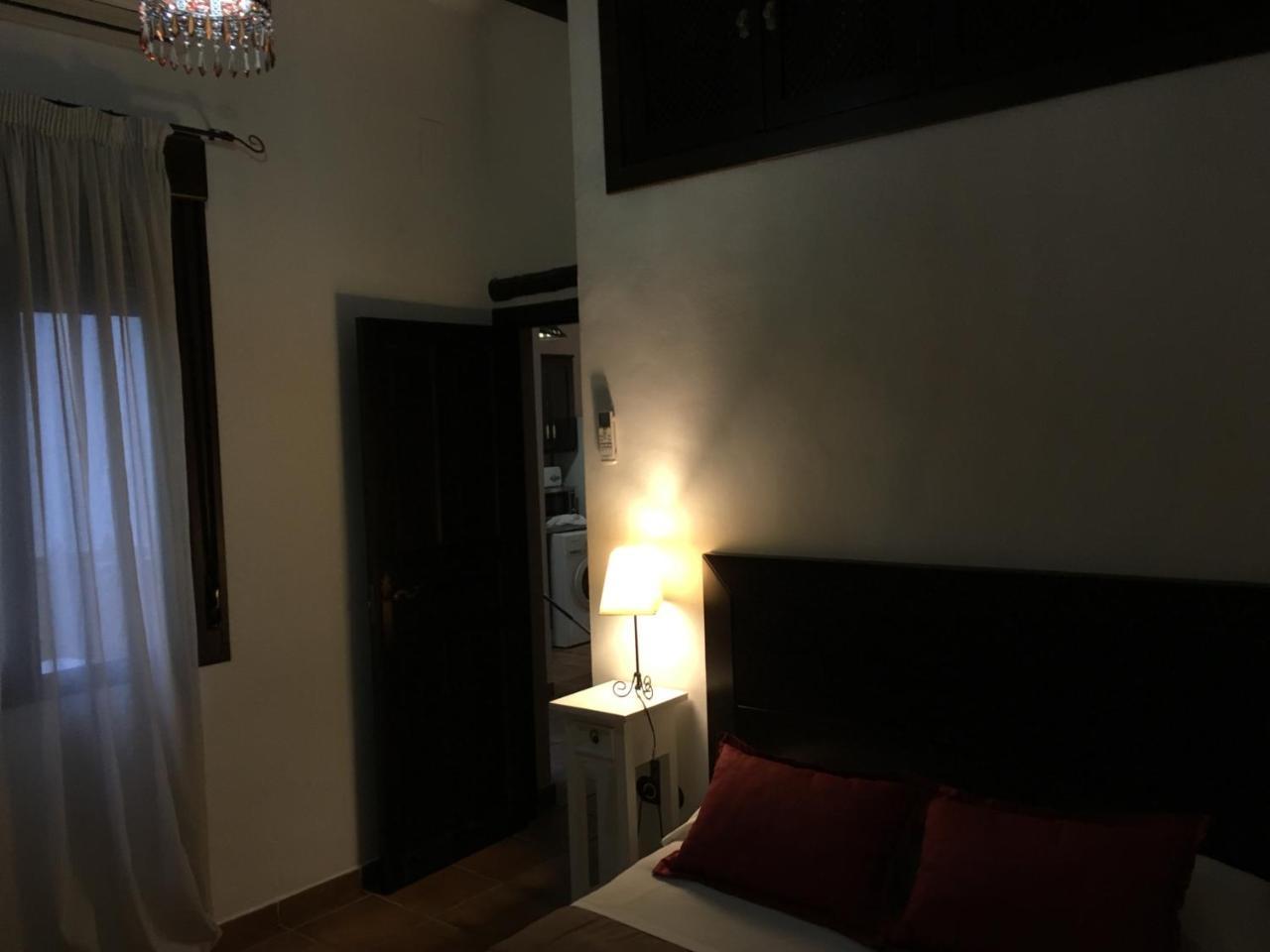 Apartamentos Victoria Bujalance 外观 照片