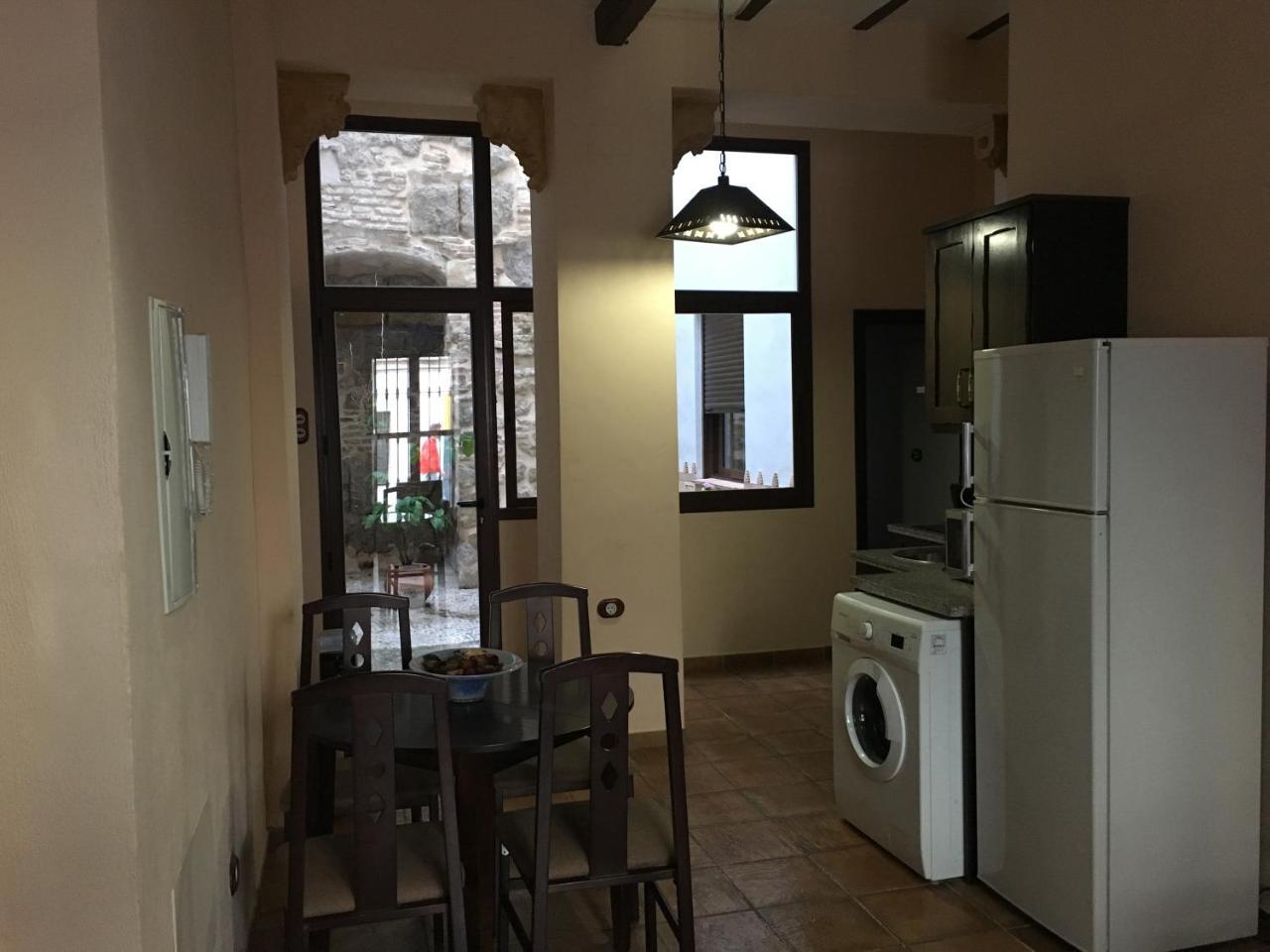 Apartamentos Victoria Bujalance 外观 照片